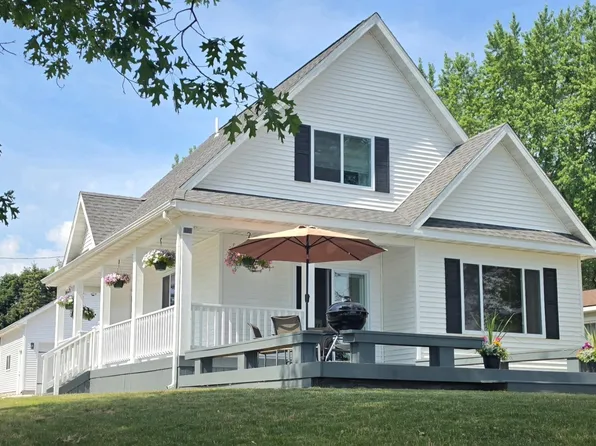 6088 41 #F, Oscoda, MI 48750