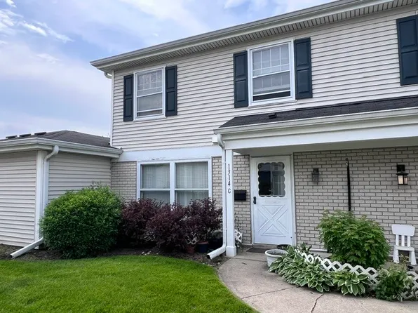 1314 Kingsbury Dr Unit C, Hanover Park, IL 60133