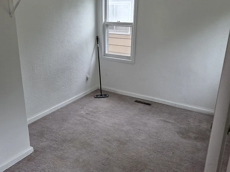 1002 Concordia Ave — Photo 22