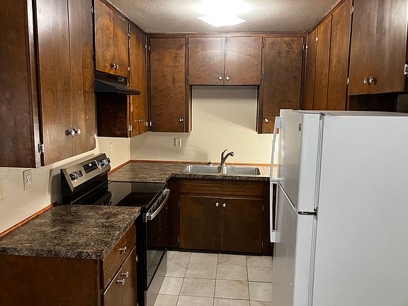 2nd image of 616 S 7th St #617
