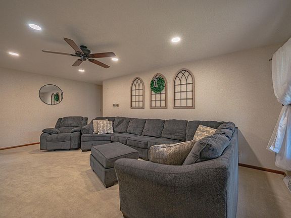5th image of 2449 Apache Ct