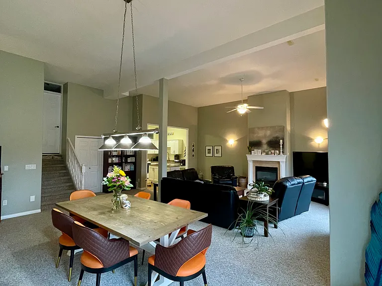 8590 Sunrise Dr — Photo 1