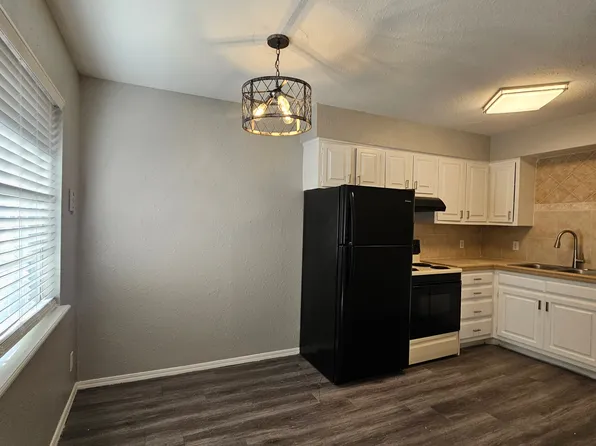 1423 S Rockford Ave, Tulsa, OK 74120