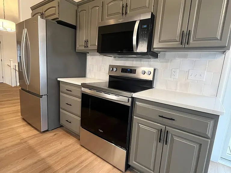 2504 E Augusta St — Photo 5