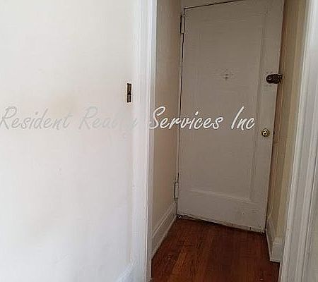 3rd image of 25-60 33rd St #D2