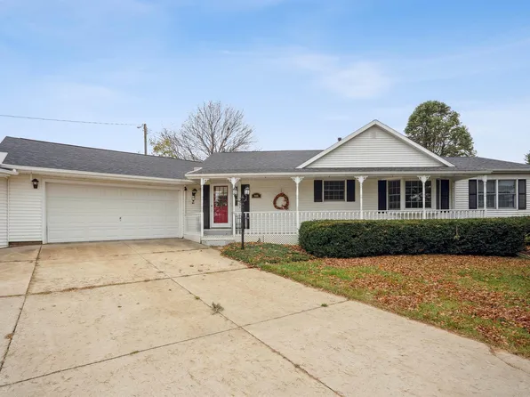 8401 Eldora Rd, Hudson, IA 50643