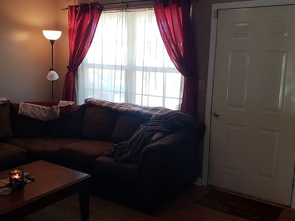 5th image of 337 Green Fields Ln