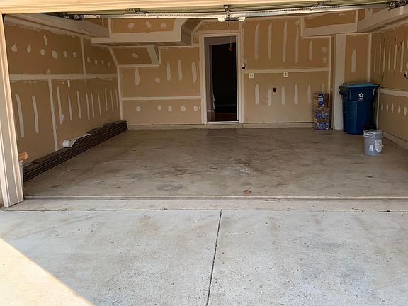 2-car garage