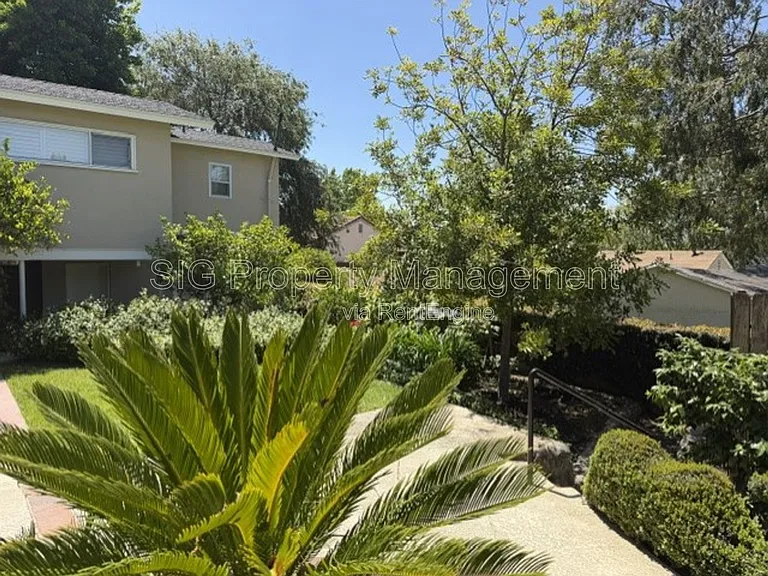 3040 Orange Ave — Photo 37