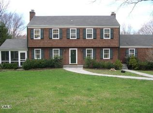 26 September Ln, Weston, CT 06883