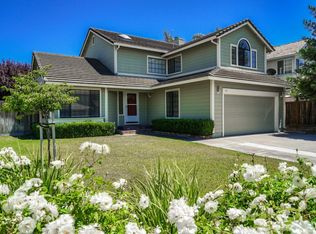 1111 Versailles Dr, Hollister, CA