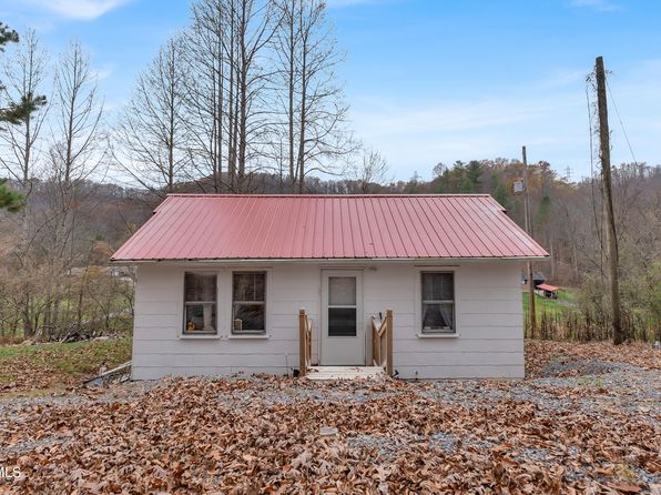 552 Jerrys Br, Clintwood, VA 24228