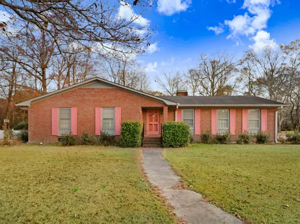 2211 Sparre Dr, Kinston, NC 28504