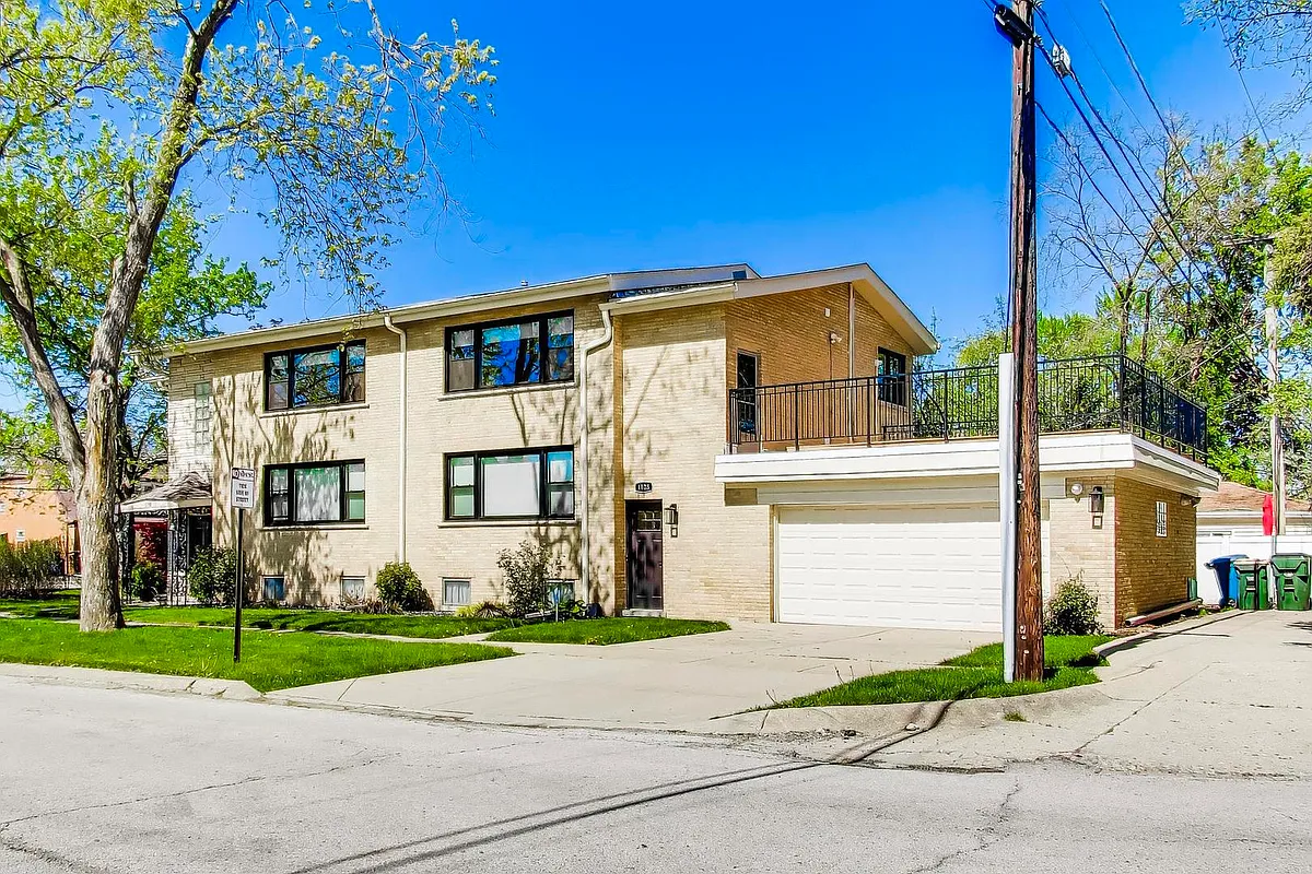 Building Photo - 1108 Fortuna Ave #2