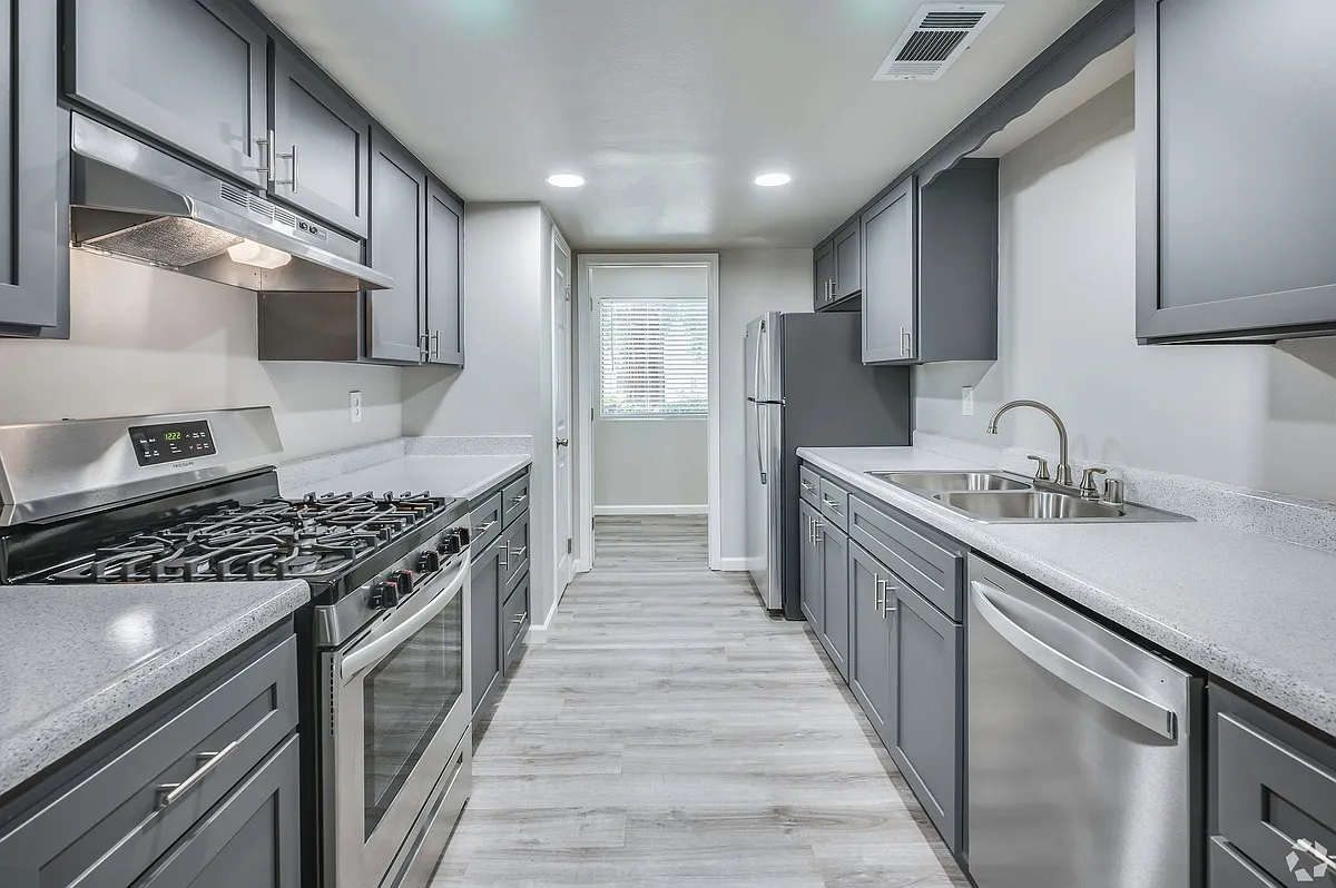 Building Photo - Cabernet Apartments & Duplexes