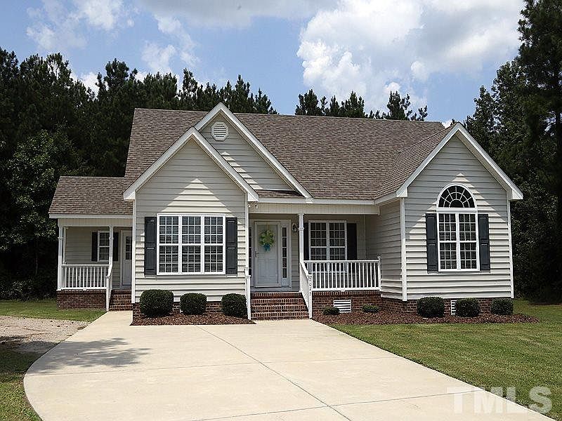 1st image of 2025 Elderberry Ct