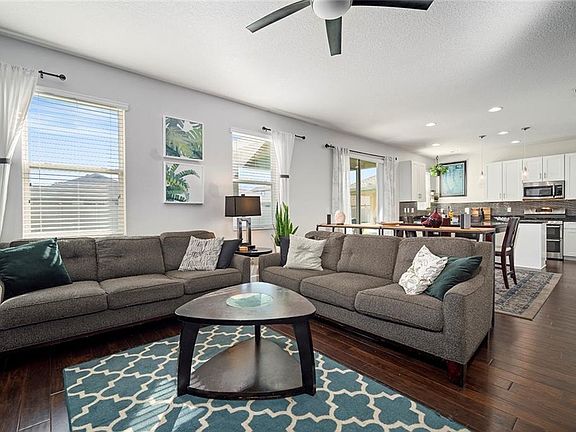 3rd image of 21506 Southern Charm Dr