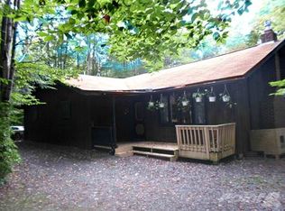 42 Lehigh River Dr S, Clifton Twp, PA 18424
