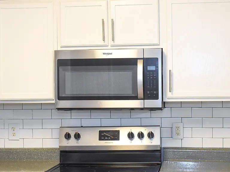 Northstone Apartments — Photo 10