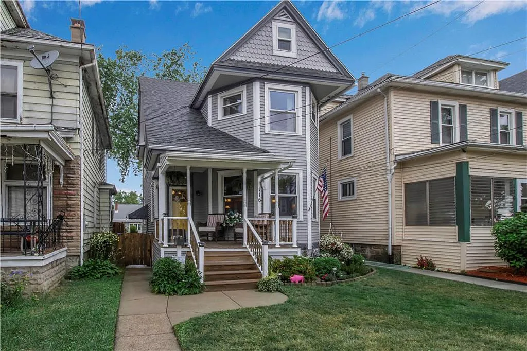 116 Aldrich Pl photo 1