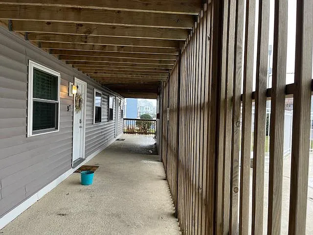 507 Robin Dr #105 — Photo 4