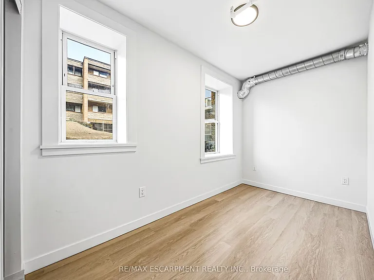 325 James St S #205 — Photo 8