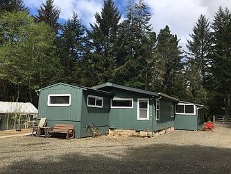 2nd image of 4906 Mitchell Loop Rd