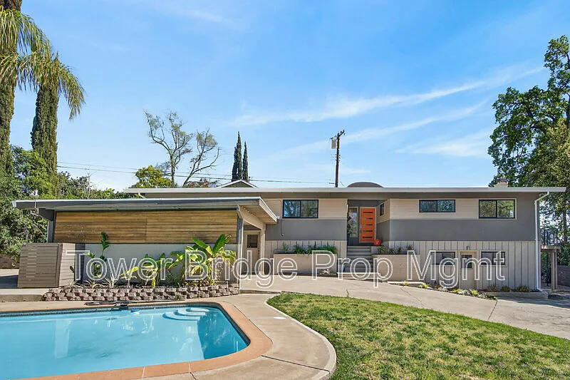 3937 Orangewood Dr
