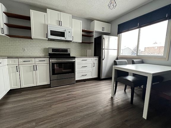 5th image of 7812 Cedarwood Park