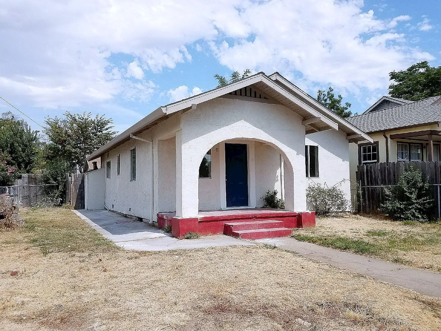 551 Arden Way photo 1