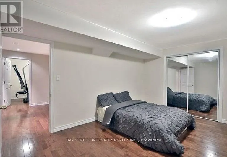 1383 Liverpool St — Photo 21
