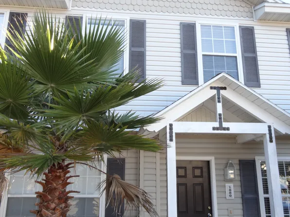 1880 Lago Del Sur Dr, Middleburg, FL 32068