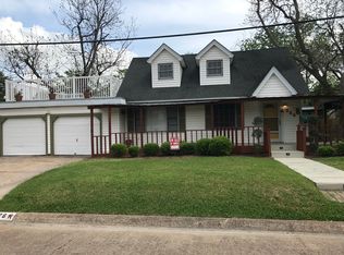 228 E 3rd St, Deer Park, TX 77536