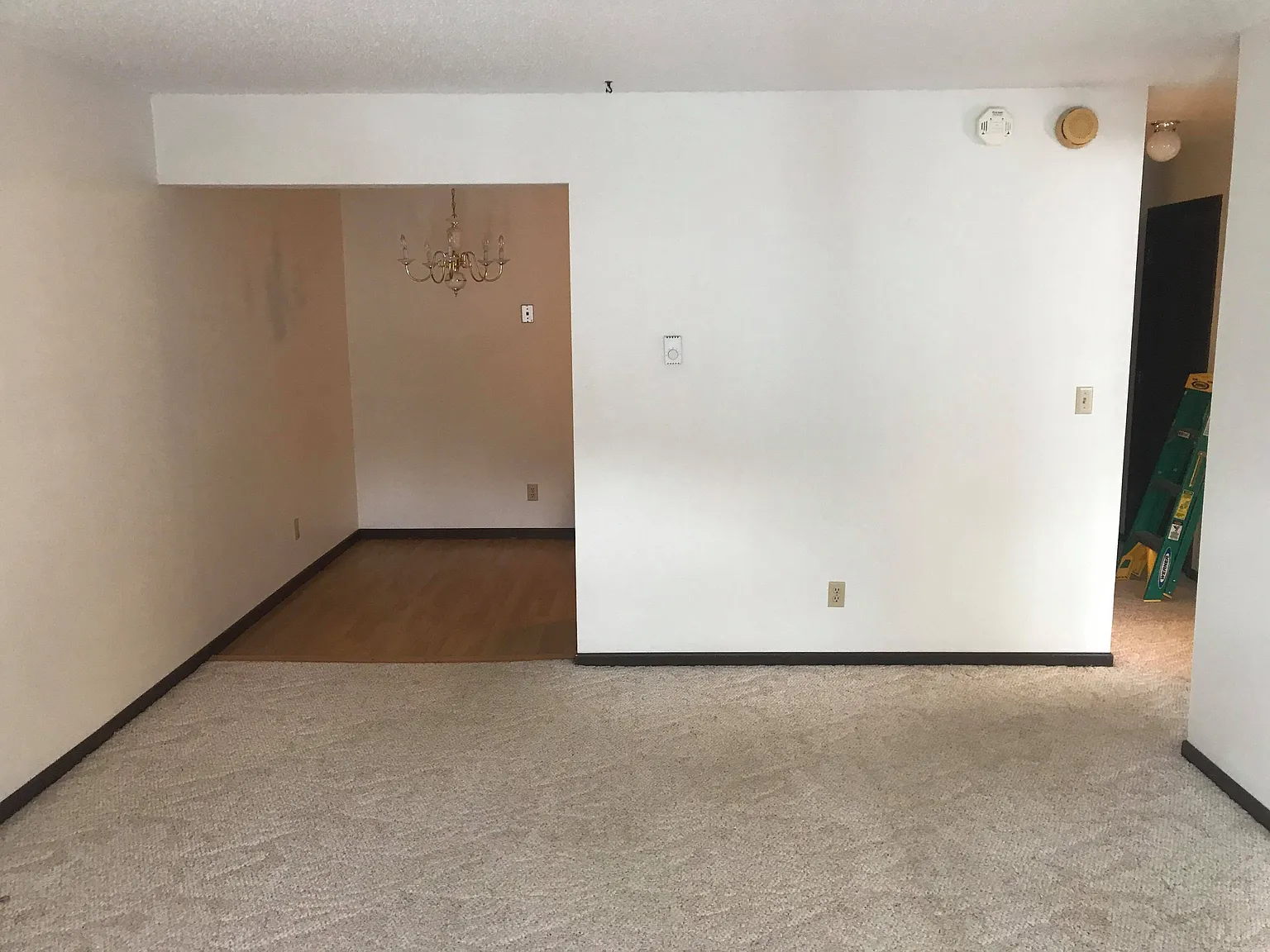 900 Lakeshore Dr — Photo 4