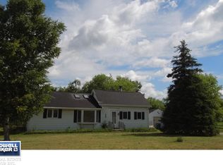 2051 Dickinson Rd, De Pere, WI 54115