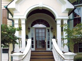 6606 Gi Gi Dr, Flowery Branch, GA 30542