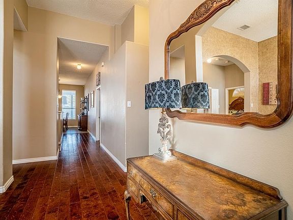 2nd image of 9301 Meyers Canyon Dr