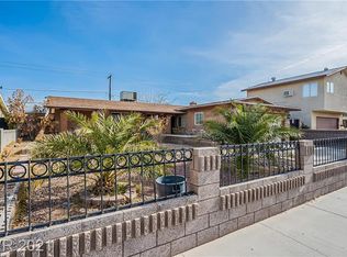 601 Carpenter Dr, Las Vegas, NV 89107