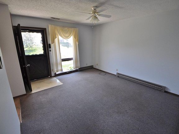 5th image of 5840 Enterprise Dr
