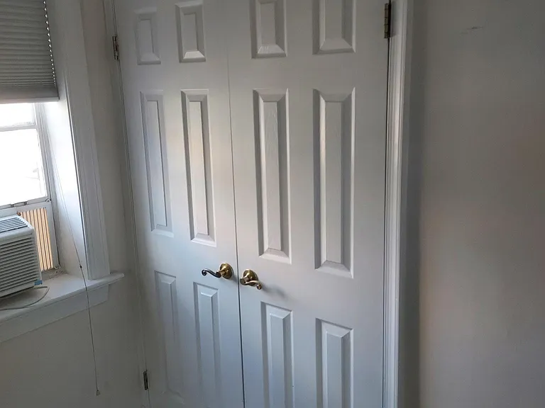 610 Madison St #200 — Photo 9