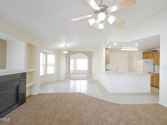 3rd image of 3361 Tierra Fertil Dr