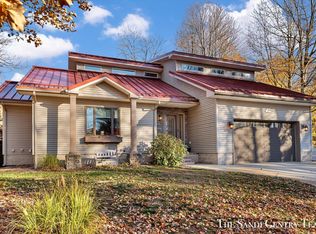 1020 Brookway Ct, Muskegon, MI 49441