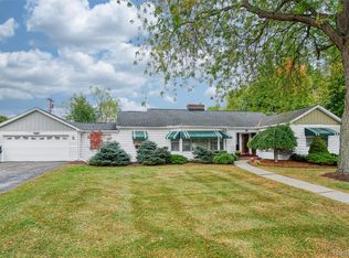 130 N Maple St, Fowlerville, MI 48836