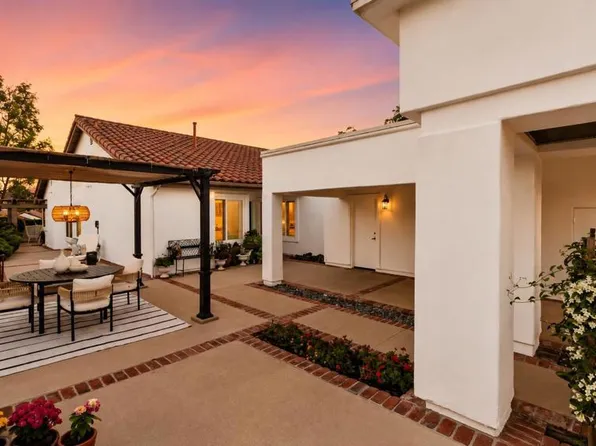 4909 Icaria Way, Oceanside, CA 92056