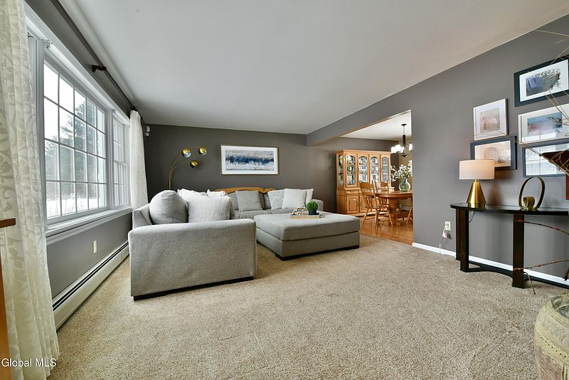 4th image of 141 Eccles Drive