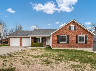 3405 Foxborough Cir, Saint Charles, MO 63301