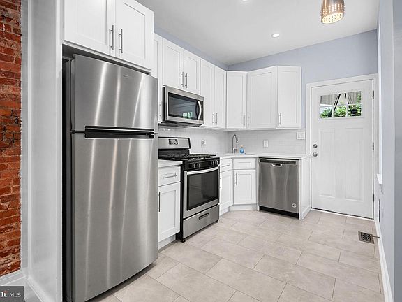 5th image of 2445 Harlan St