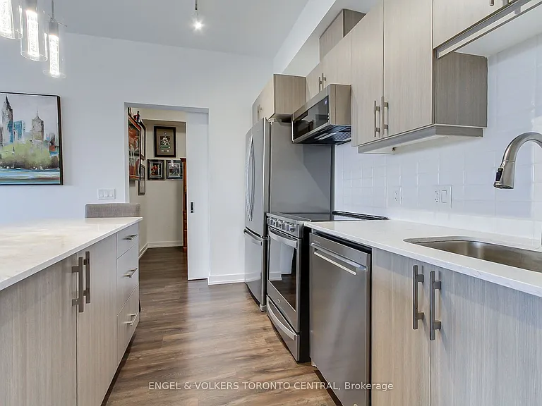 430 Essa Rd #418 — Photo 10