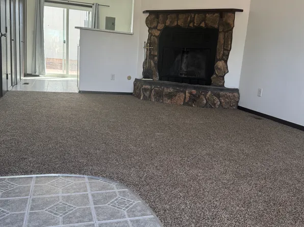 1485 Hathaway Dr, Colorado Springs, CO 80915