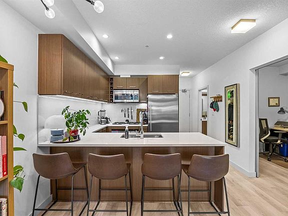 2nd image of 323 N 20th Ave SW #218